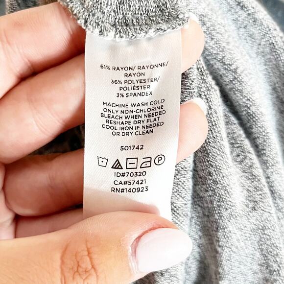 Lou & Grey Scoopneck Sleeveless Cropped Wide Leg Jumpsuit Gray XS - Picture 6 of 7